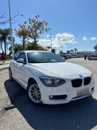 BMW 116i 1.6 16V TURBO GASOLINA 4P AUTOMÁTICO BMW 116i 1.6 16V TURBO GASOLINA 4P AUTOMÁTICO